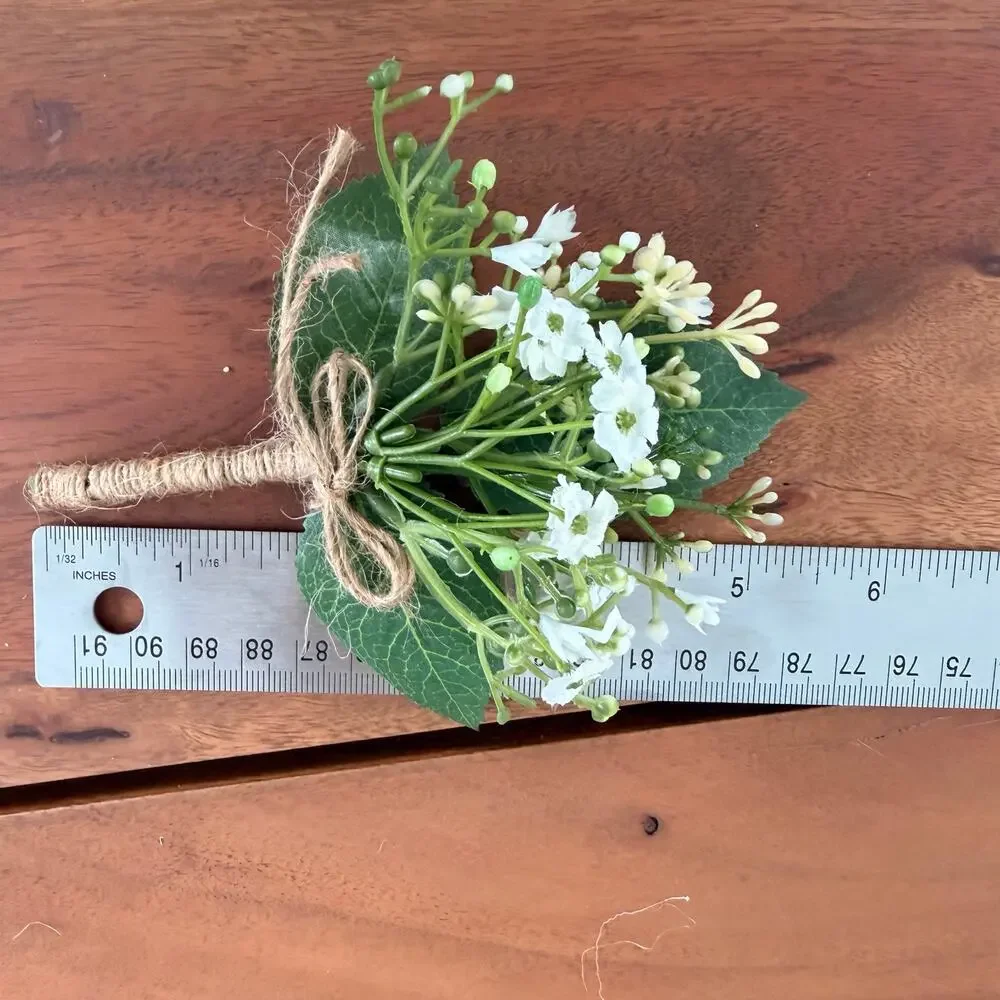 Lot of 63 bridesmaid wedding wrist corsage prom dance flower white baby’s breath
